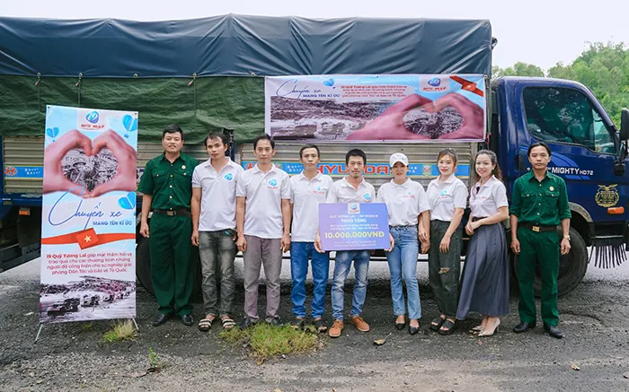 Hỗ trợ chat trực tuyến 24/7 cho trực tiếp gà cam 67